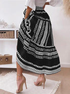 Ethnic Style Irregular Stripe Printed Skirt - ElegantAlpha®