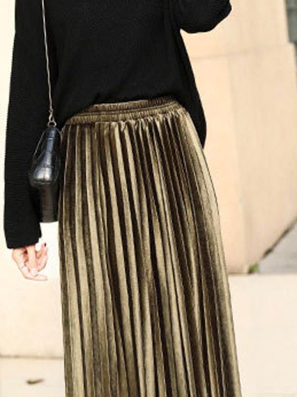 Gold velvet pleated skirt with wide hem - ElegantAlpha®