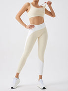 Recycled fabric light color contrast yoga pants - ElegantAlpha