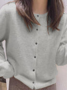 Round neck knitted cardigan - ElegantAlpha