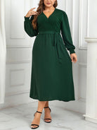 V - neck green design dress - ElegantAlpha