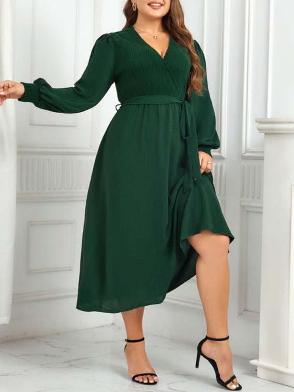 V - neck green design dress - ElegantAlpha