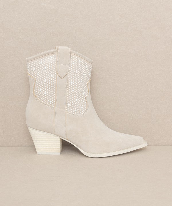 Cannes - Pearl Studded Western Boots - ElegantAlpha®