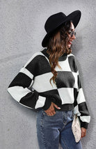 Checkerboard Loose Knit Sweater - ElegantAlpha®