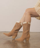 Halle - Paneled Cowboy Boots - ElegantAlpha®