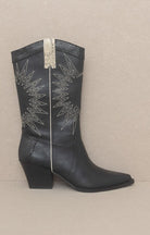 Halle - Paneled Cowboy Boots - ElegantAlpha®