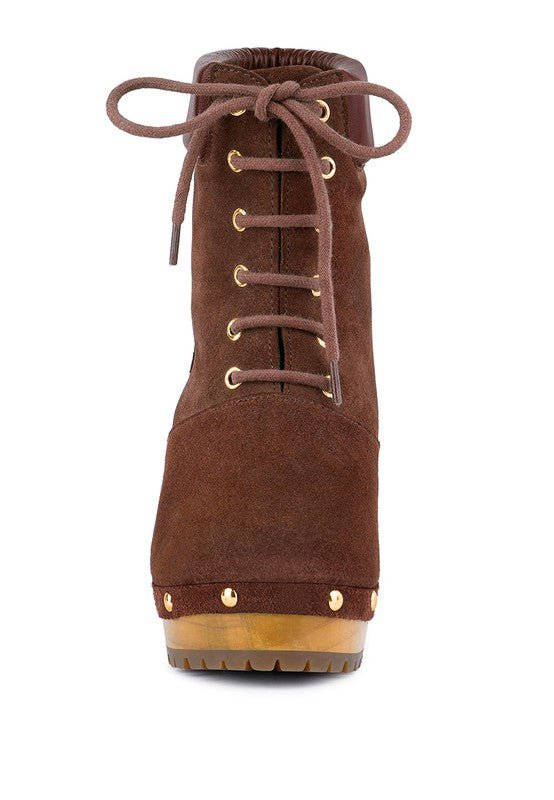 MAAYA Handcrafted Collared Suede Boot - ElegantAlpha®