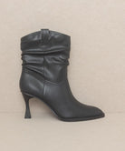 Riga - Western Inspired Slouch Boots - ElegantAlpha®