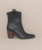 Tara - Two Paneled Western Boots - ElegantAlpha®