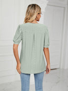 Women's knitted casual V-neck puff sleeve loose T-shirt - ElegantAlpha®