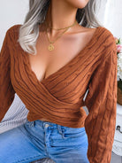 Women's Twist Crop Sweater - ElegantAlpha®