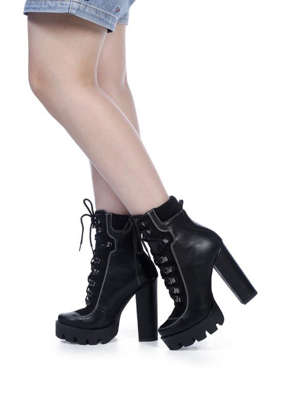 YETI HIGH HEEL LACE-UP BIKER BOOT - ElegantAlpha®